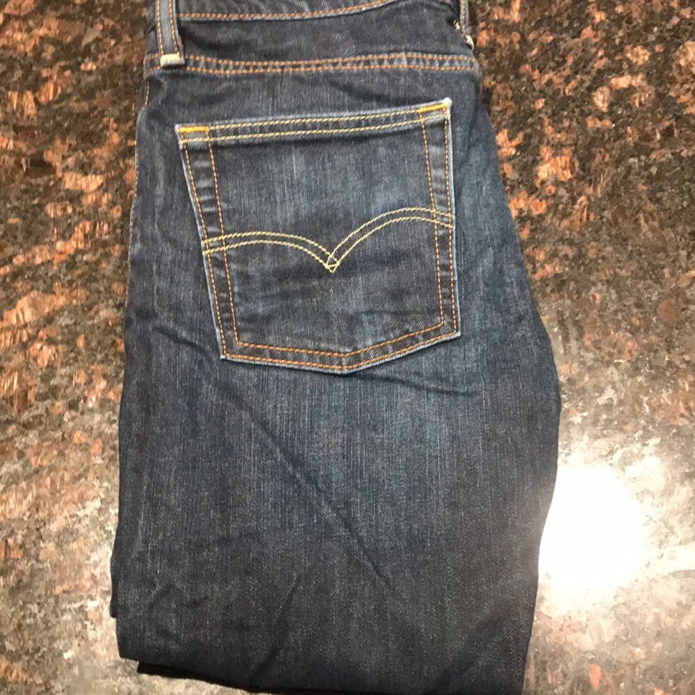 Deniem - Picture 2 of 2